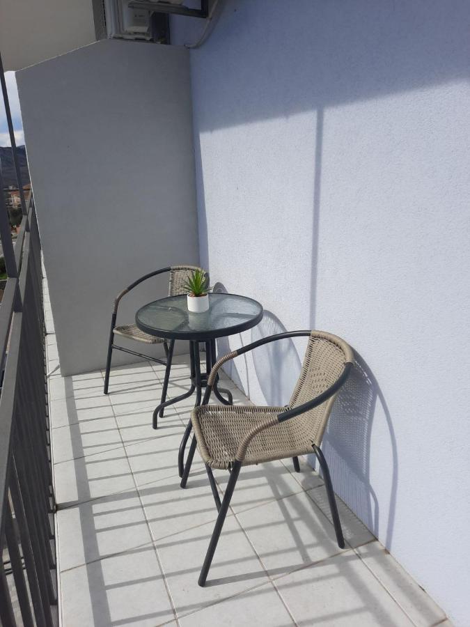 Apartmani Gabrijel ノヴィ・ヴィノドロスキー エクステリア 写真