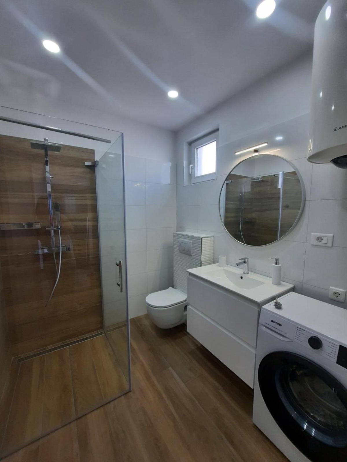 Apartmani Gabrijel ノヴィ・ヴィノドロスキー エクステリア 写真